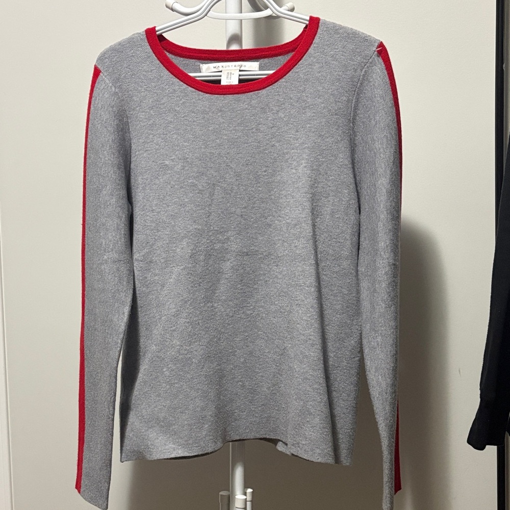 Max Studio Heather Gray Sweater with Scarlet Accents